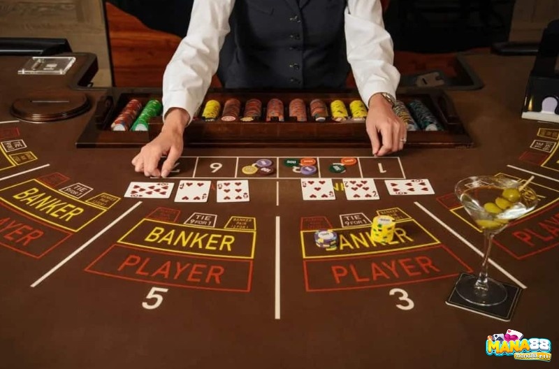 Baccarat còn có tên gọi khác là table game