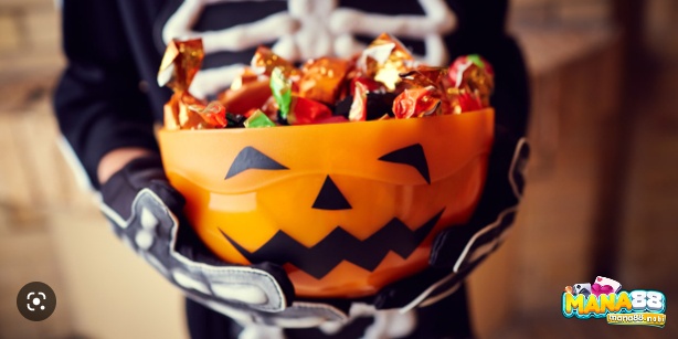 Gõ cửa xin kẹo Halloween