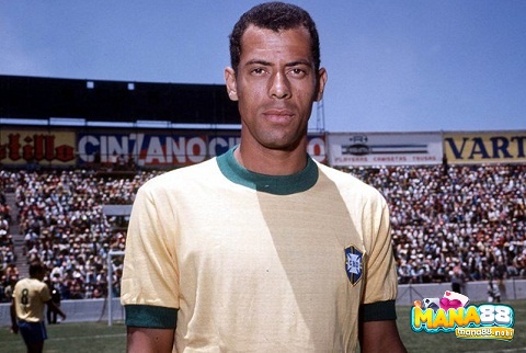  Cùng Mana88 tìm hiểu về tiểu sử Carlos Alberto nhé!