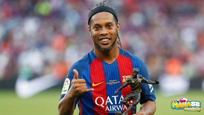 Cùng Mana88 tìm hiểu chi tiết về tiểu sử Ronaldinho nhé 