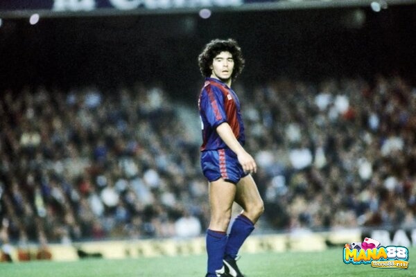 Maradona thi đấu mờ nhạt tại Barcelona