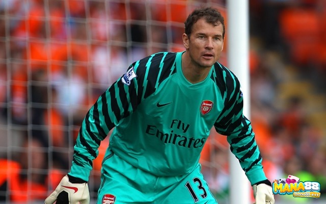 Jens Lehmann là chốt chẹn đầy uy tín giúp đội bóng luôn vững tin để chiến đấu