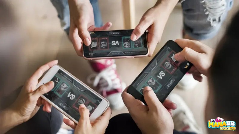 Ba động lực cốt lõi thúc đẩy multiplayer mobile games bùng nổ là chơi ở mọi nơi, chi phí thấp và kết nối xã hội