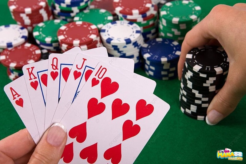  Ra quyết định đúng lúc khi chơi xì tố quan trọng không kém việc cầm bài đẹp