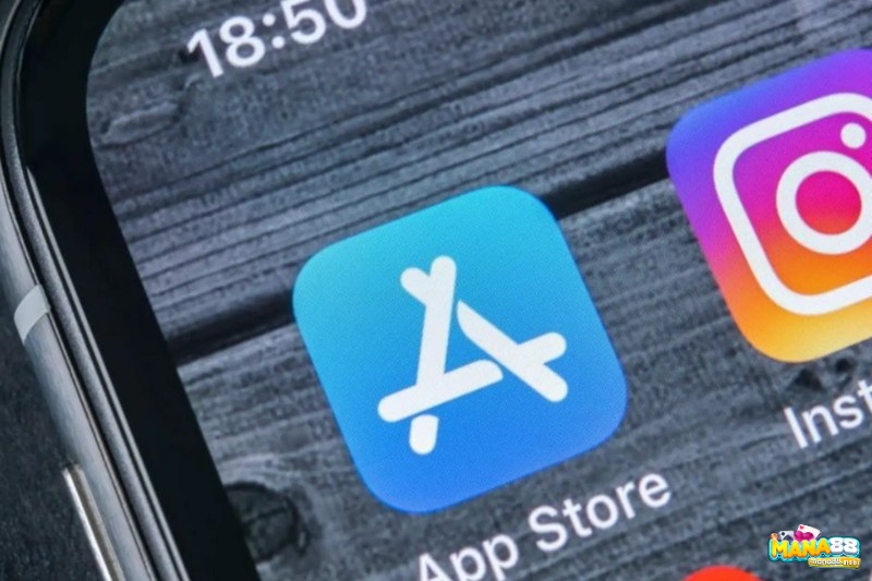 App Store quản lý tải game, cập nhật và thông tin ứng dụng trên iPhone